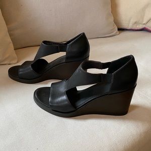 Camper Black Leather Wedge Sandals size 7